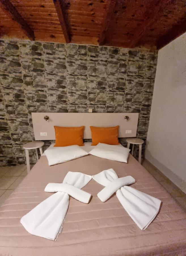 Loutro Holidays Exterior foto