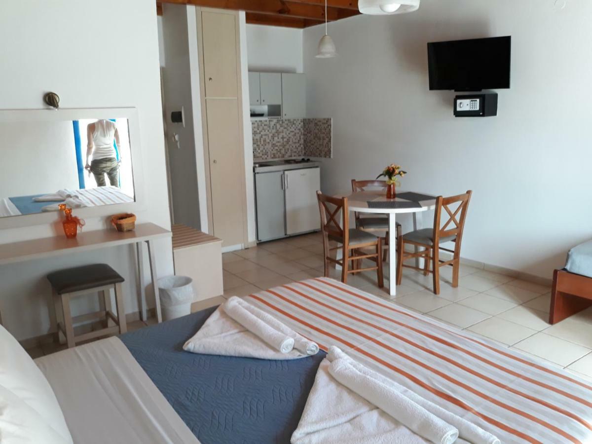 Loutro Holidays Exterior foto